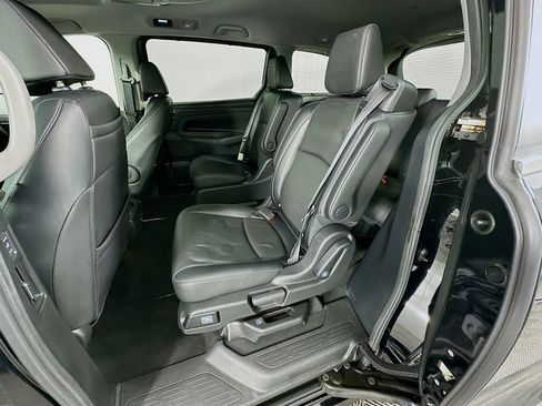 Used 2022 Honda Odyssey Touring image 25