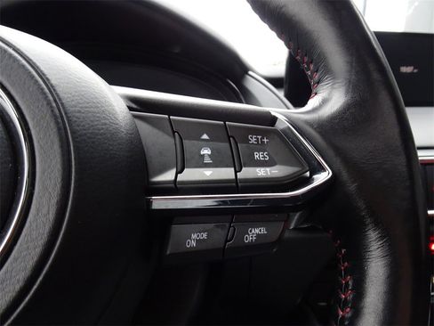 Used 2023 MAZDA CX-9 Carbon Edition image 25