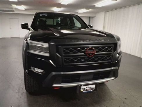 Used 2024 Nissan Frontier PRO-4X w/ Pro Premium Package image 3