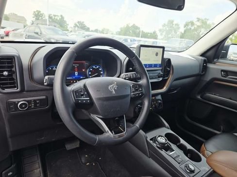 Used 2024 Ford Bronco Sport Outer Banks AWD/4WD image 9