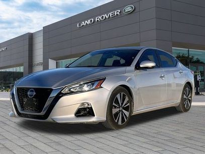 Used 2019 Nissan Altima 2.5 SV
