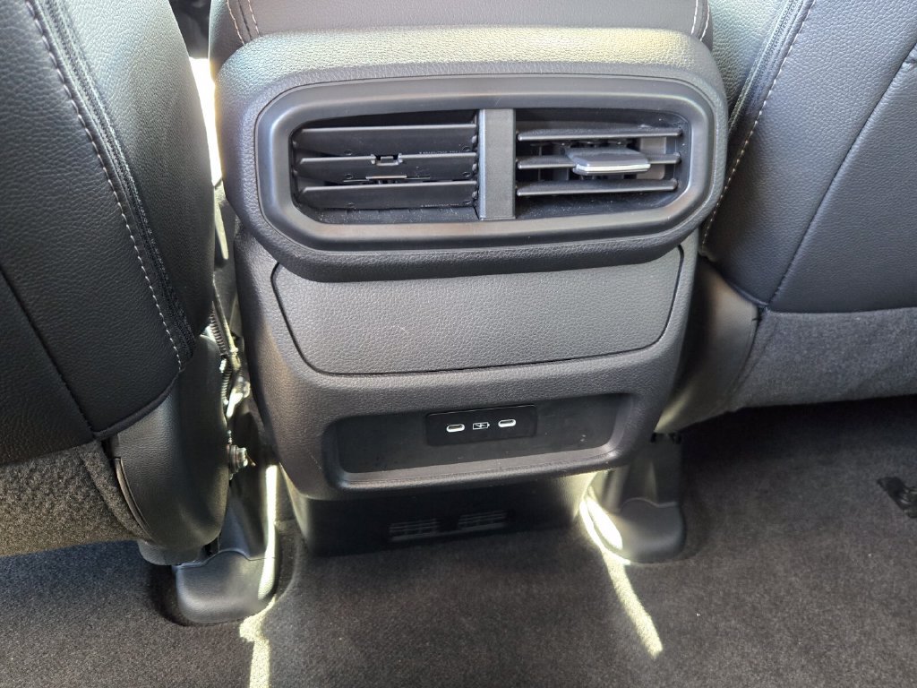 Used 2024 Honda Passport EX-L image 15