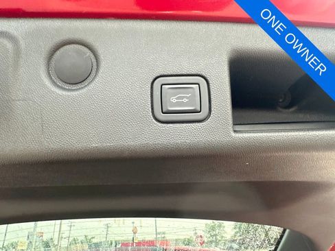 Used 2023 Chevrolet Equinox LT FWD image 30