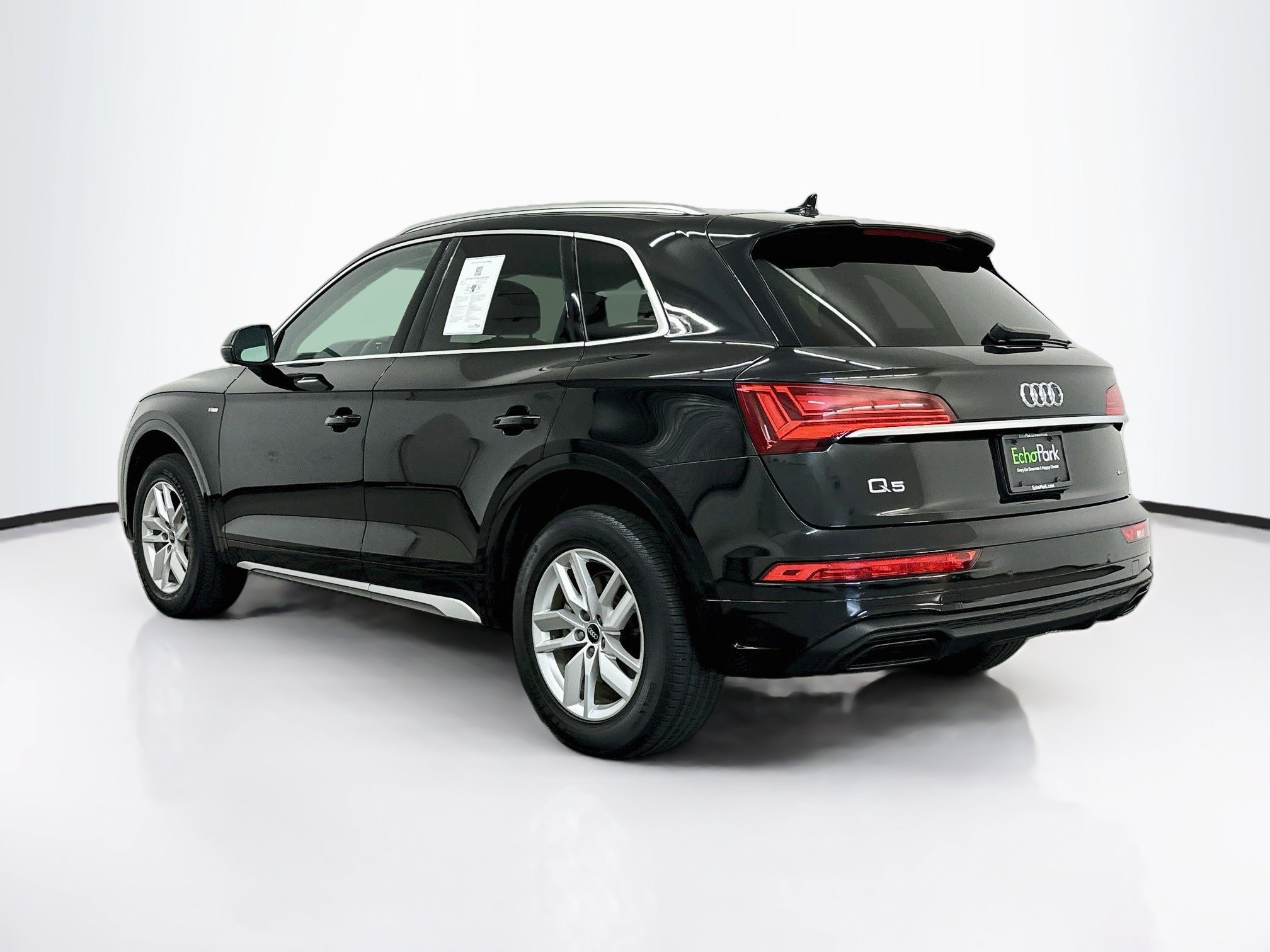 Used 2023 Audi Q5 2.0T Premium w/ Convenience Package AWD/4WD image 5