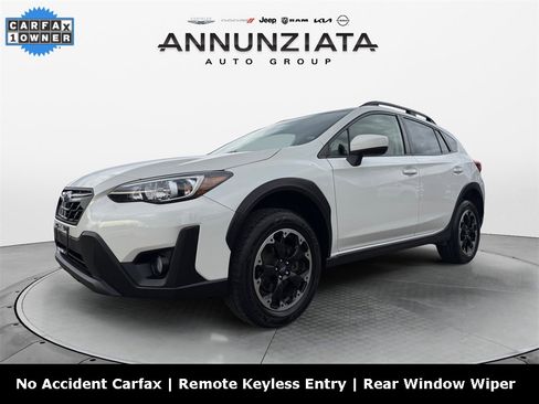 Used 2023 Subaru Crosstrek 2.0i Premium image 1
