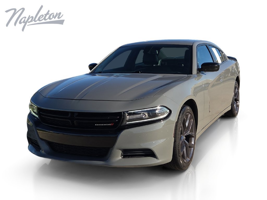 Used 2019 Dodge Charger SXT w/ Plus Group RWD image 1