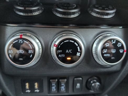 Used 2025 Mitsubishi Outlander Sport LE image 23