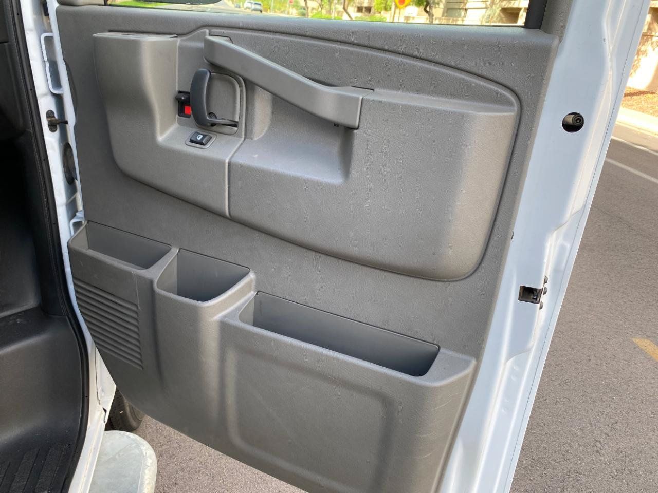 Used 2024 Chevrolet Express 2500 w/ Driver Convenience Package RWD image 29