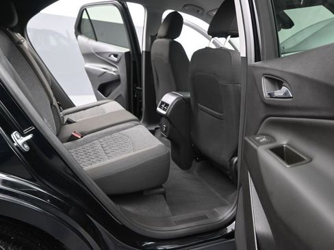 Used 2024 Chevrolet Equinox LT FWD image 18