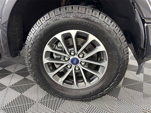 Used 2019 Ford F150 XLT w/ Equipment Group 302A Luxury image 32