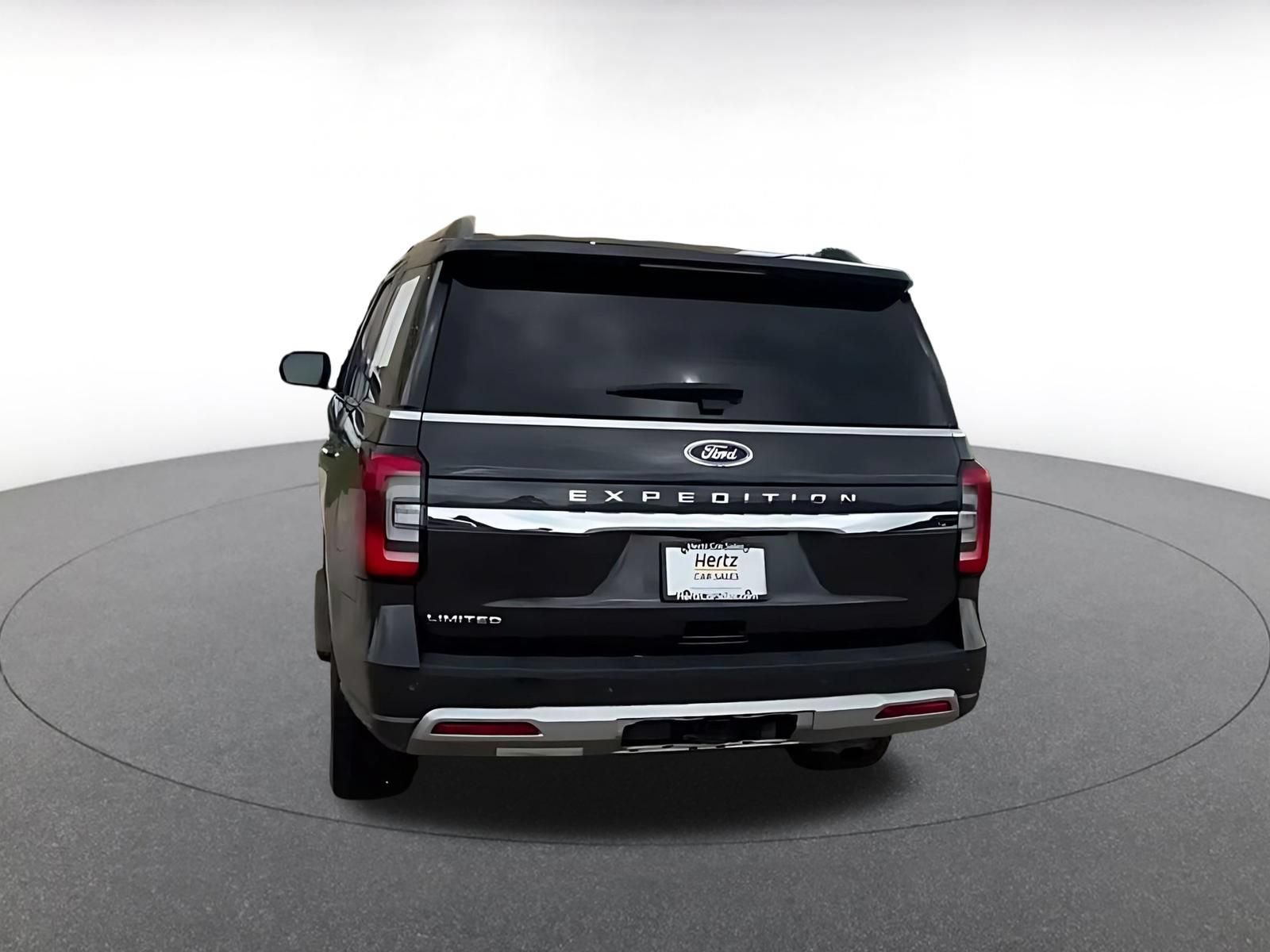 Used 2024 Ford Expedition Limited RWD image 10