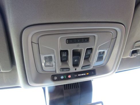 Certified 2025 GMC Sierra 1500 Denali w/ Denali Reserve Package image 27