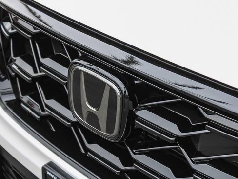 Used 2024 Honda CR-V Sport image 9
