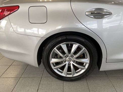 Used 2015 INFINITI Q50 Premium w/ All Weather Package image 21