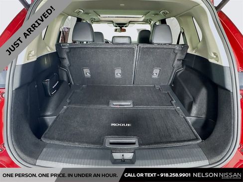 Certified 2024 Nissan Rogue SL w/ SL Premium Package image 27