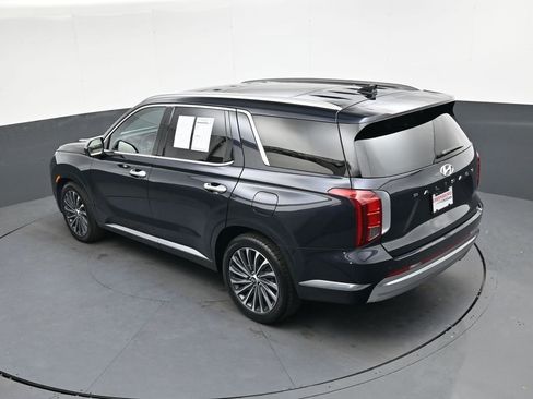 Used 2024 Hyundai Palisade Calligraphy image 21