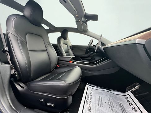 Used 2018 Tesla Model 3 Long Range AWD/4WD image 29