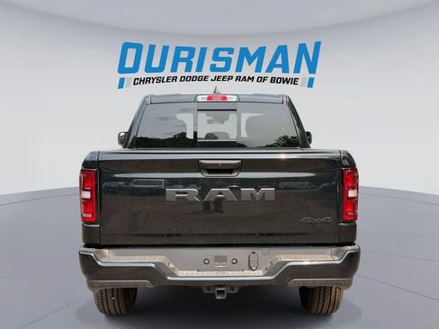 New 2026 RAM 1500 Express AWD/4WD image 3