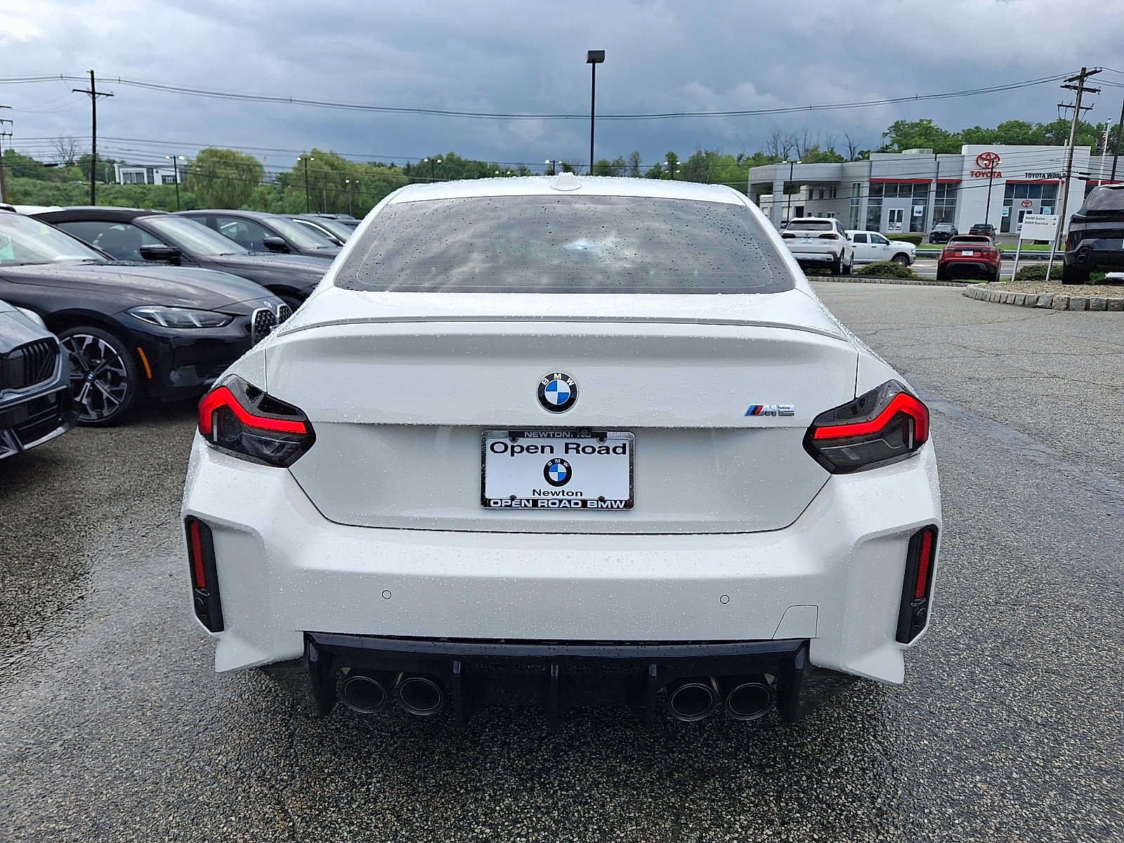 Used 2024 BMW M2 w/ Lighting Package RWD image 5