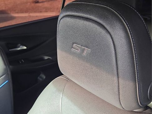 Used 2024 Buick Envista Sport Touring w/ Convenience I Package image 27