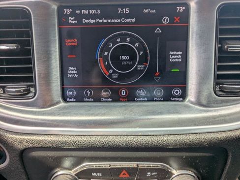 Used 2018 Dodge Charger R/T image 11