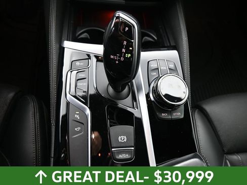 Used 2018 BMW M550i xDrive image 48