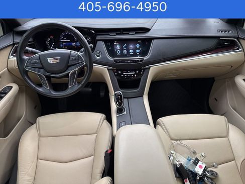 Used 2019 Cadillac XT5 Premium Luxury w/ Driver Assist Package image 21