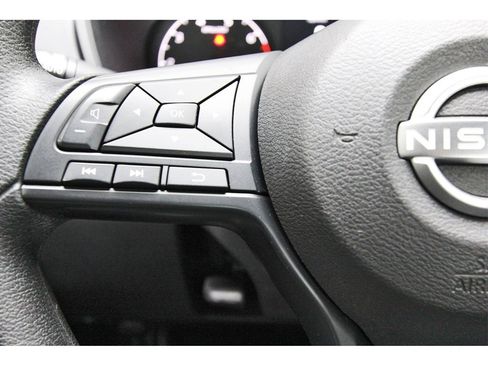 Used 2024 Nissan Altima 2.5 S image 13