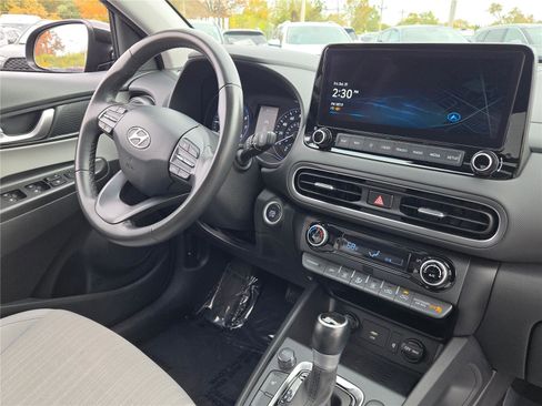 Used 2023 Hyundai Kona SEL w/ Convenience Package image 8