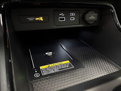 Used 2024 Honda CR-V EX-L image 32