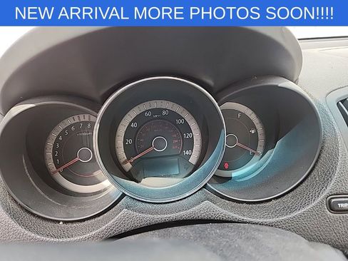 Used 2013 Kia Forte EX w/ Premium Pkg FWD image 8