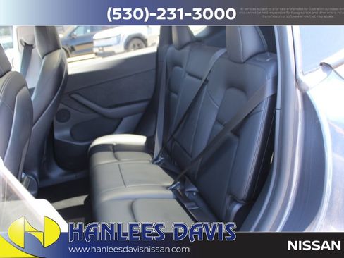 Used 2021 Tesla Model Y Long Range AWD/4WD image 16