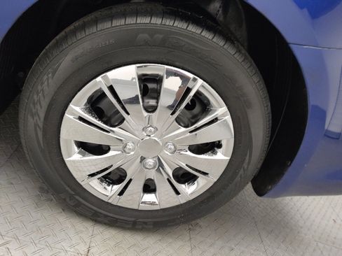Used 2017 Kia Forte LX FWD image 31