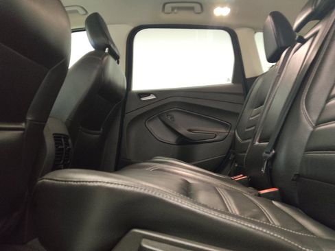 Used 2018 Ford Escape SEL AWD/4WD image 18