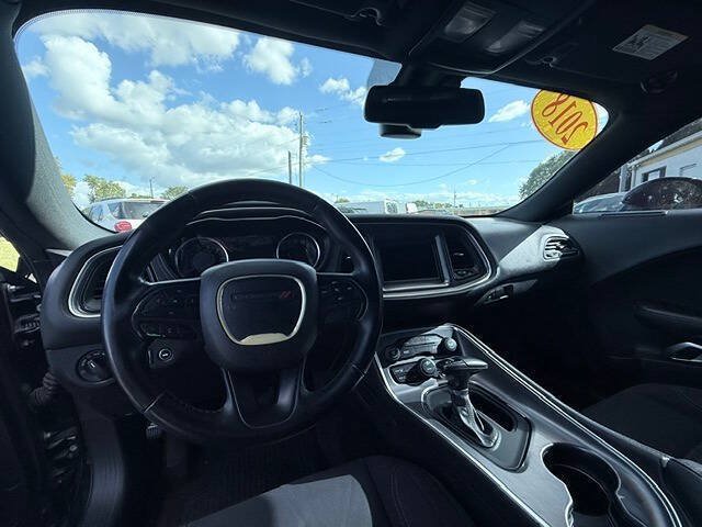 Used 2018 Dodge Challenger SXT RWD image 13