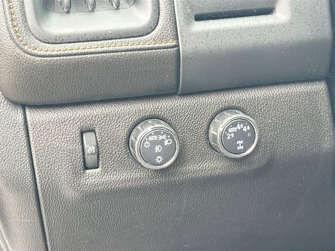 Used 2021 GMC Canyon AT4 w/ Trailering Package AWD/4WD image 10