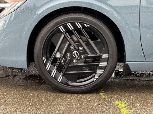 New 2026 Nissan Sentra SR image 21