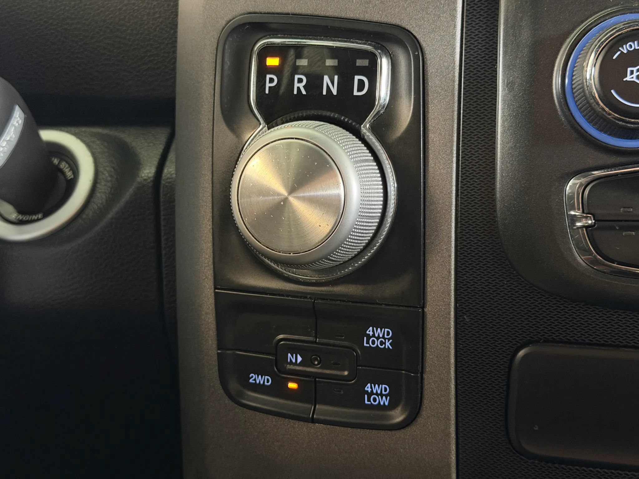 Used 2015 RAM 1500 Rebel AWD/4WD image 34