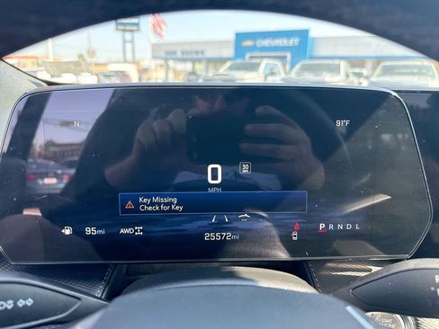 Used 2026 Chevrolet Equinox LT AWD/4WD image 61