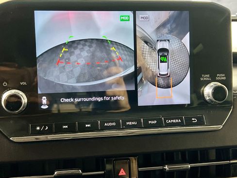 Used 2023 Mitsubishi Outlander SE image 27