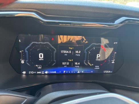 Used 2024 Chevrolet Colorado Z71 w/ Z71 Convenience Package 2 image 21