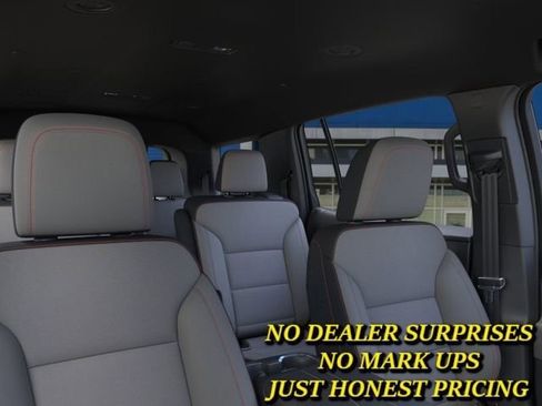 New 2026 Chevrolet Traverse LT w/ Driver Confidence Package FWD image 24