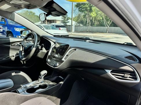 Used 2024 Chevrolet Malibu LT FWD image 28
