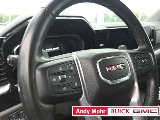 Used 2023 GMC Sierra 1500 SLT w/ SLT Premium Plus Package AWD/4WD image 9