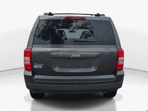 Used 2016 Jeep Patriot Sport w/ Power Value Group AWD/4WD image 5