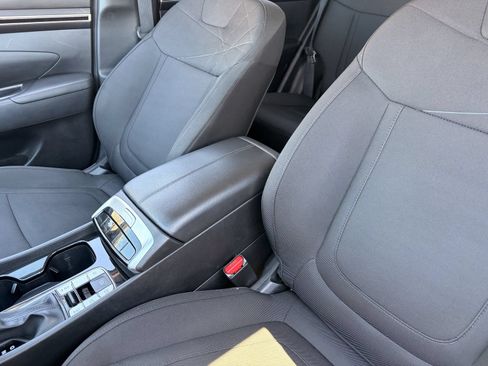 Used 2022 Hyundai Tucson SEL w/ Cargo Package AWD/4WD image 18