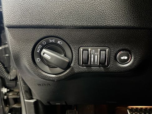 Used 2023 Dodge Charger Scat Pack image 10