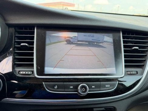 Used 2018 Buick Encore Preferred FWD image 19