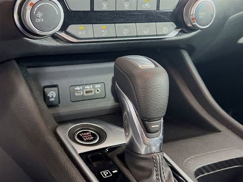 Used 2024 Nissan Sentra SV image 14