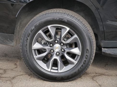 Used 2023 Chevrolet Tahoe LT image 12